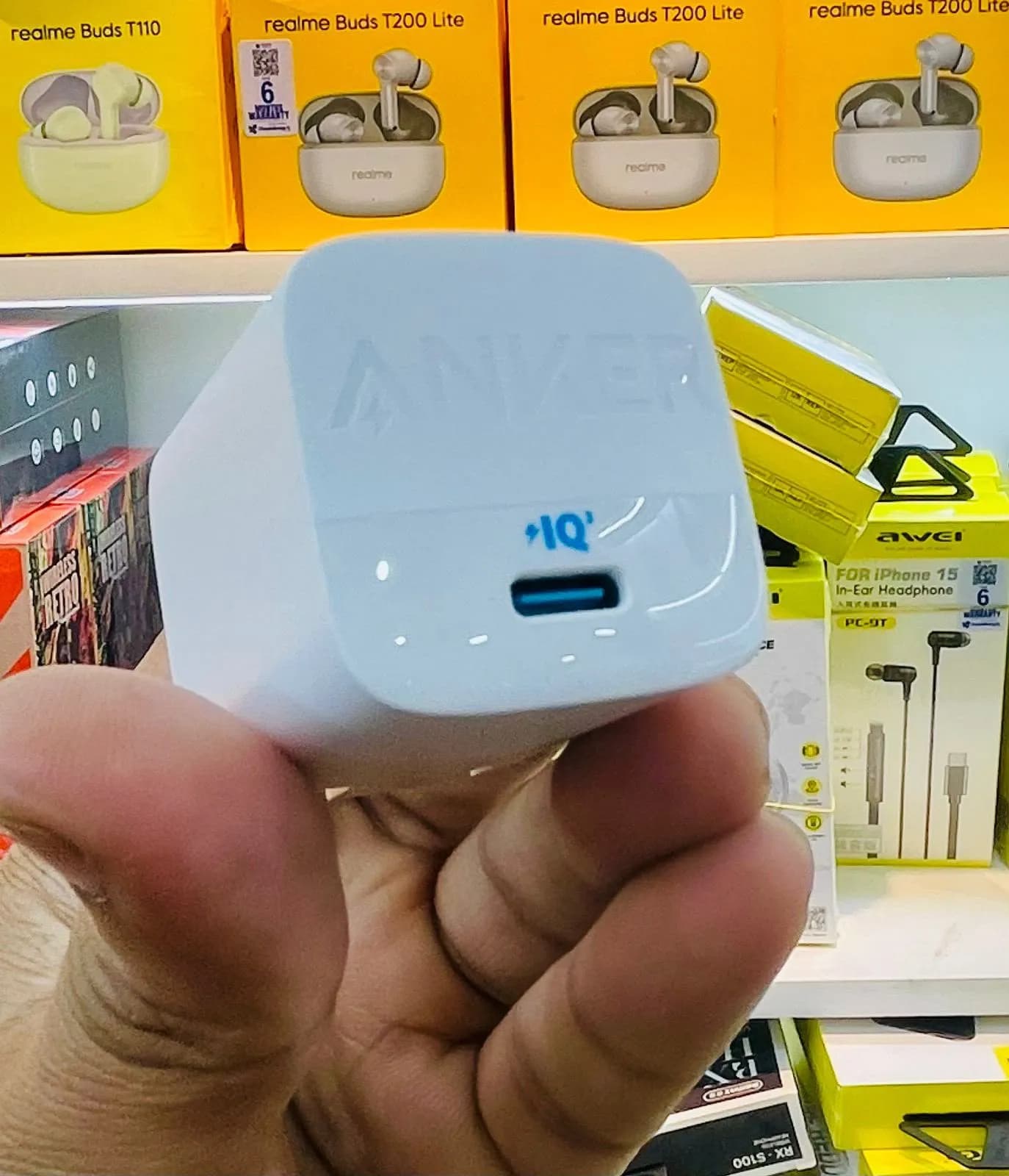 Anker 30W Gan Charger With 100W C-C Cable (2M) (B2639P21) - view 3