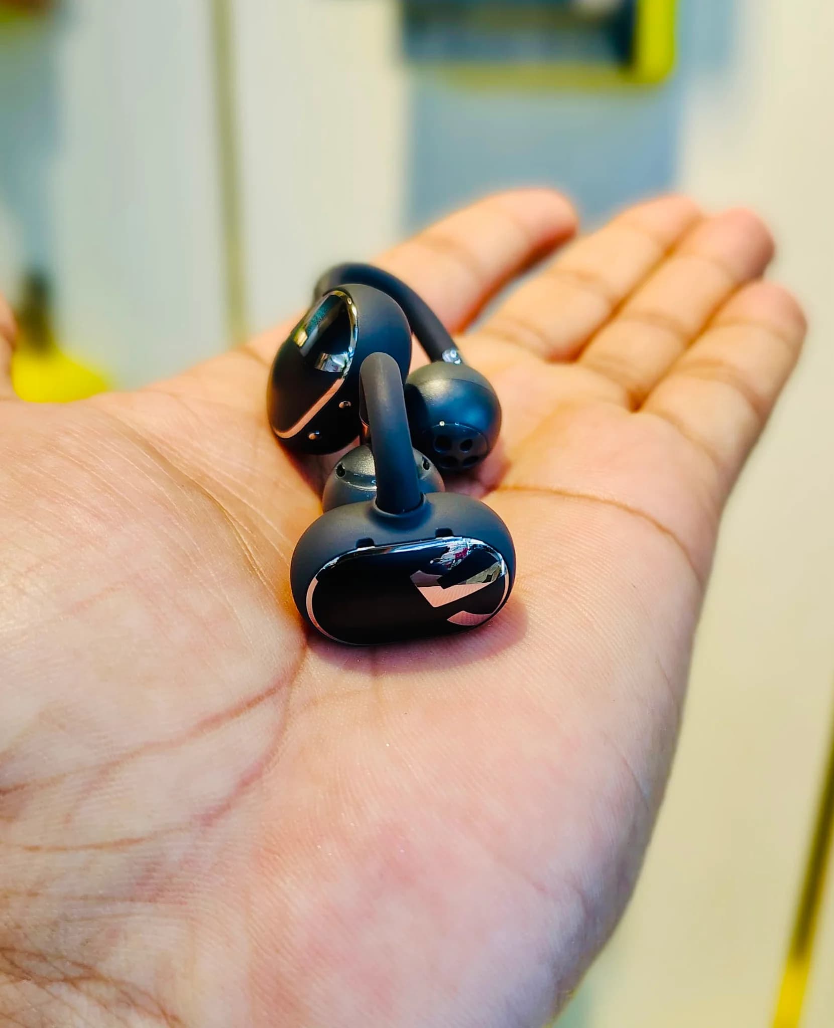 Soundpeats Clip 1 Open-Ear Clip-On Earphone - view 2